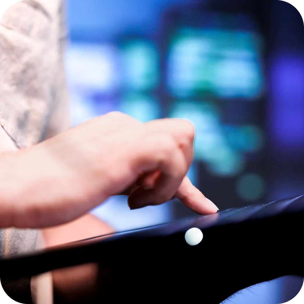 Elevate his local experience into a global positioning